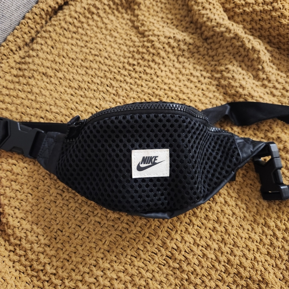 Nike Black Mesh Belt Bag